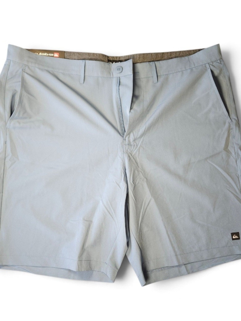 Quiksilver Men's Light Blue Flat-Front Chino Shorts